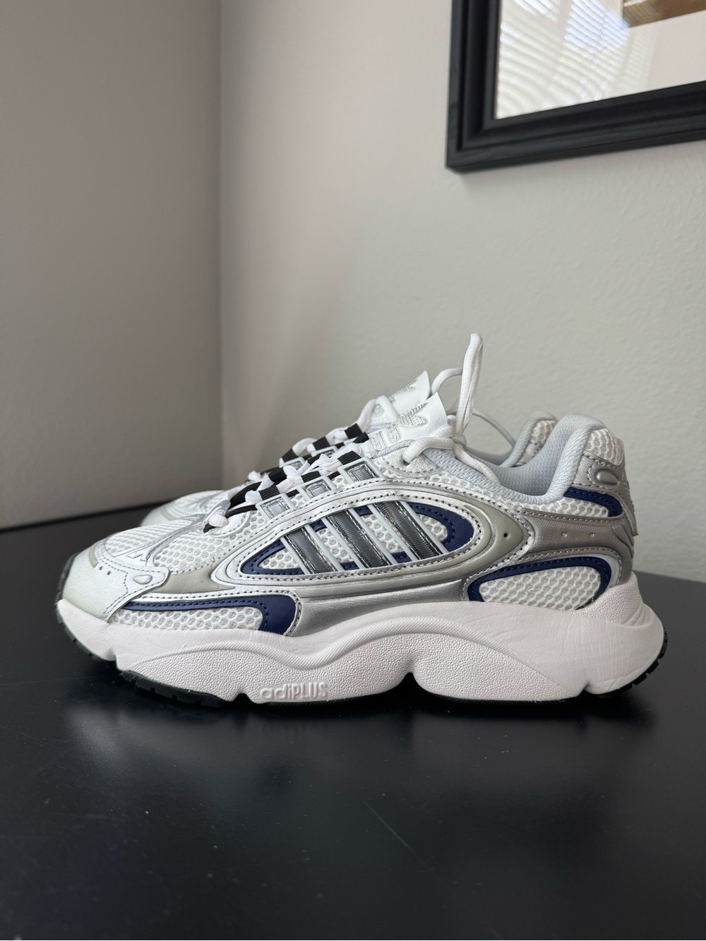 Adidas Originals Ozmillen Running Shoe Athletic Sneakers